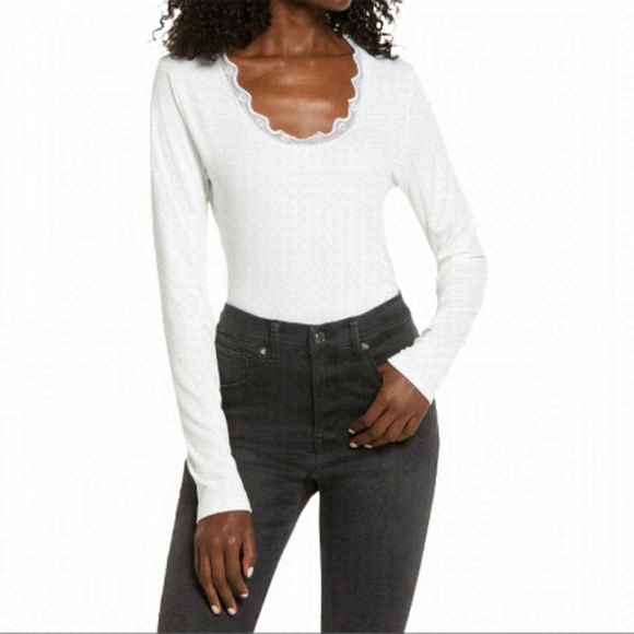 Socialite Tops - SOCIALITE Long Sleeve Scoop Neck Crop Top In Ivory